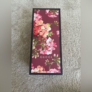 Gucci Burgundy Floral Gift Box